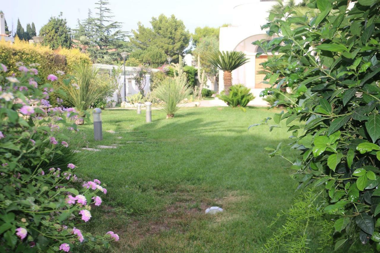 Villa Andrea Bari Exterior foto